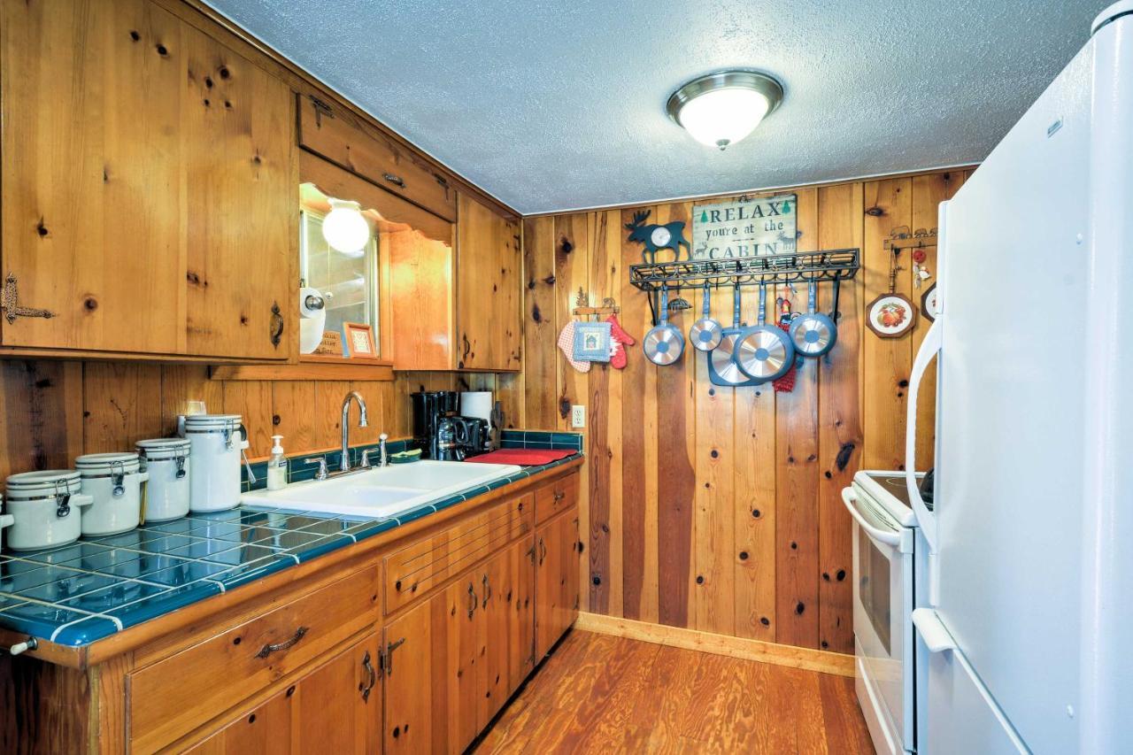 Vila Cozy Cabin With Ac And Deck, 5 Mi To Downtown Prescott Exteriér fotografie